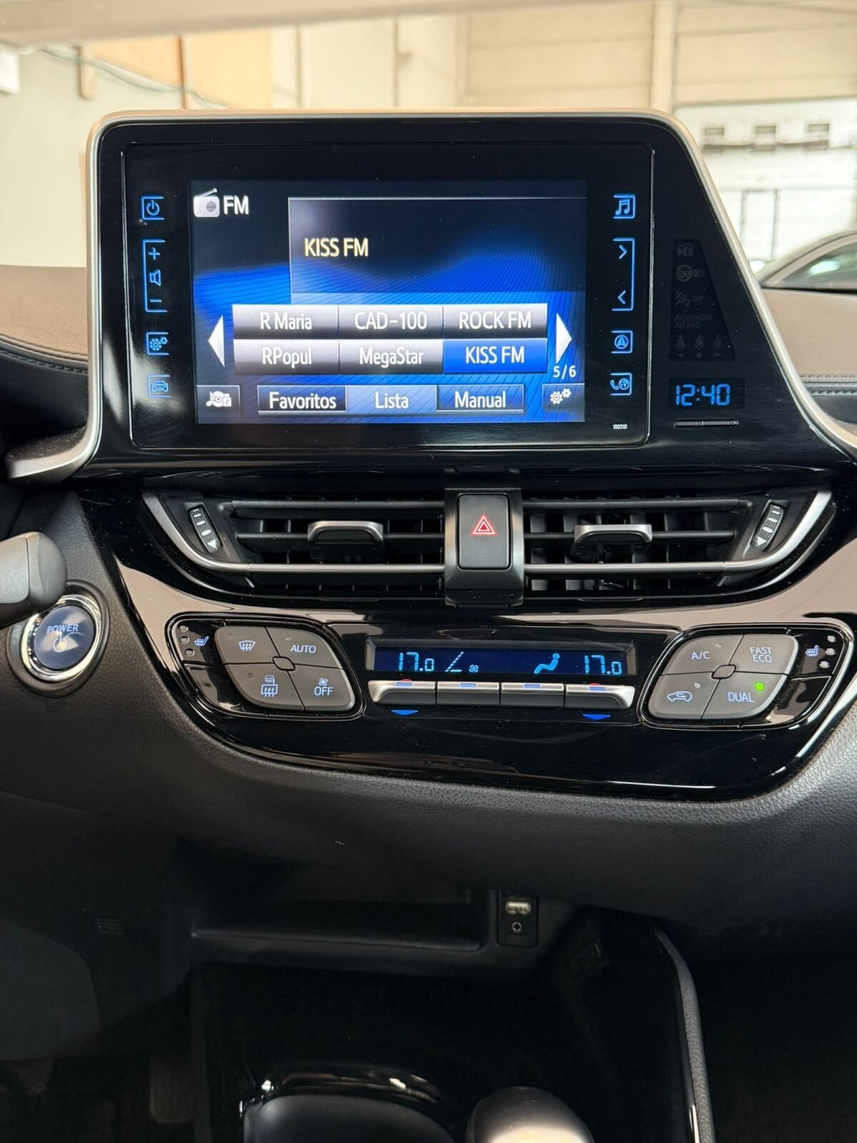 TOYOTA C-HR 1.8i Hibrido