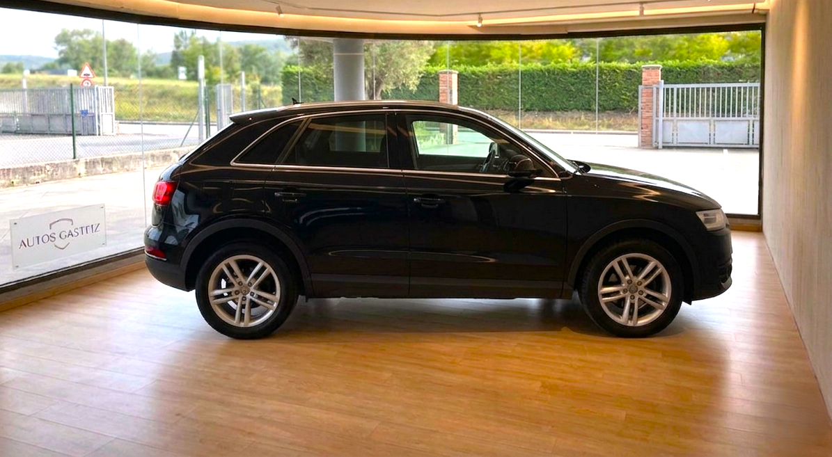 AUDI Q3 2.0 TDI