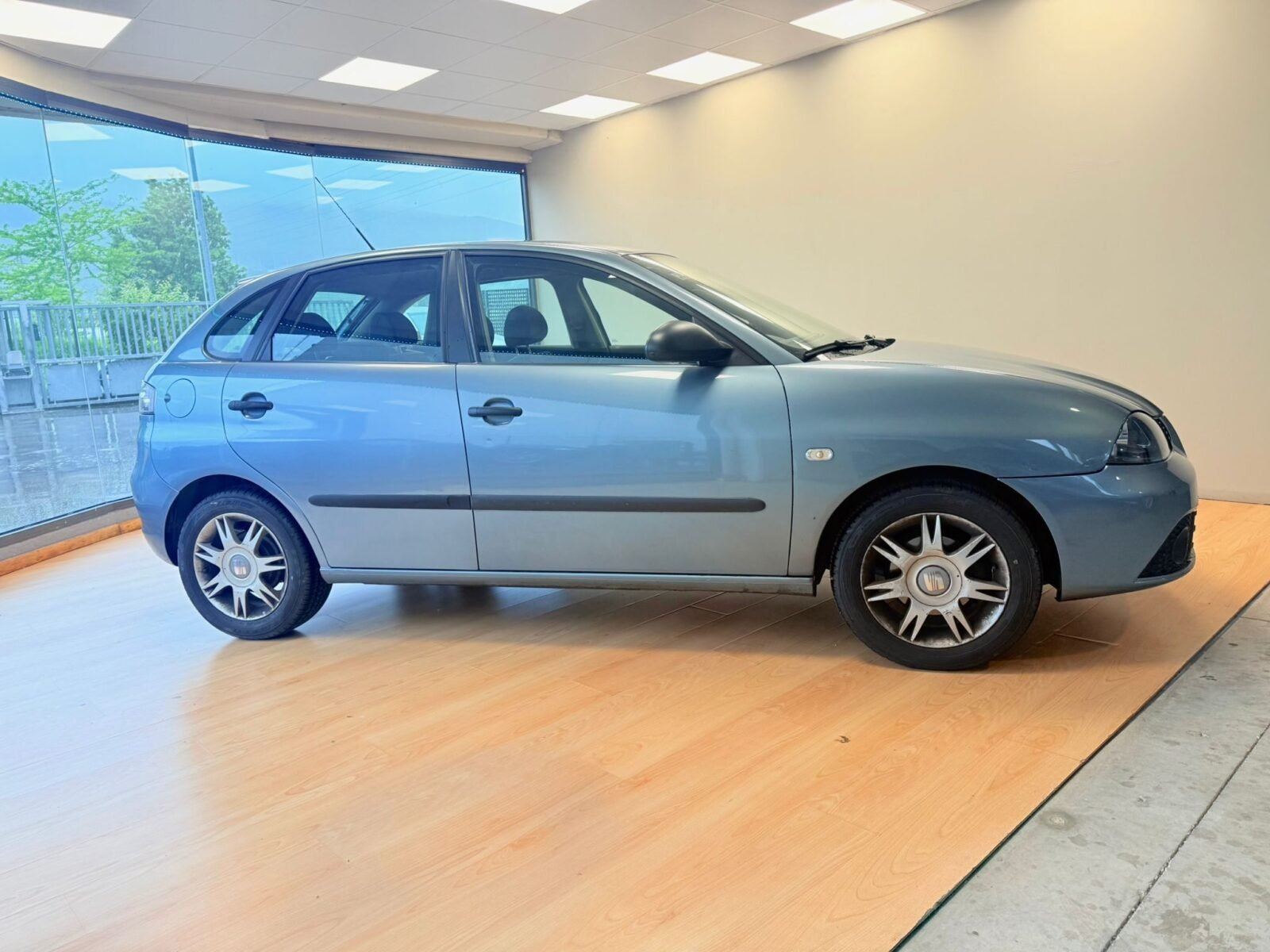 SEAT IBIZA 1.4i 16v
