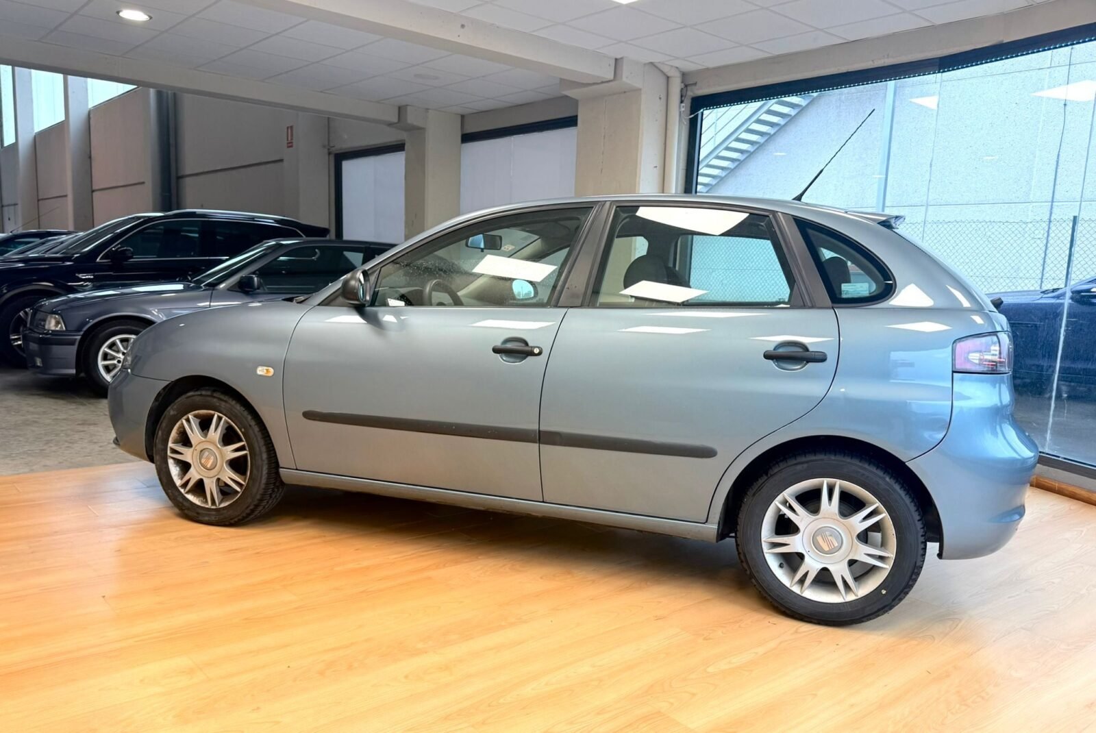 SEAT IBIZA 1.4i 16v