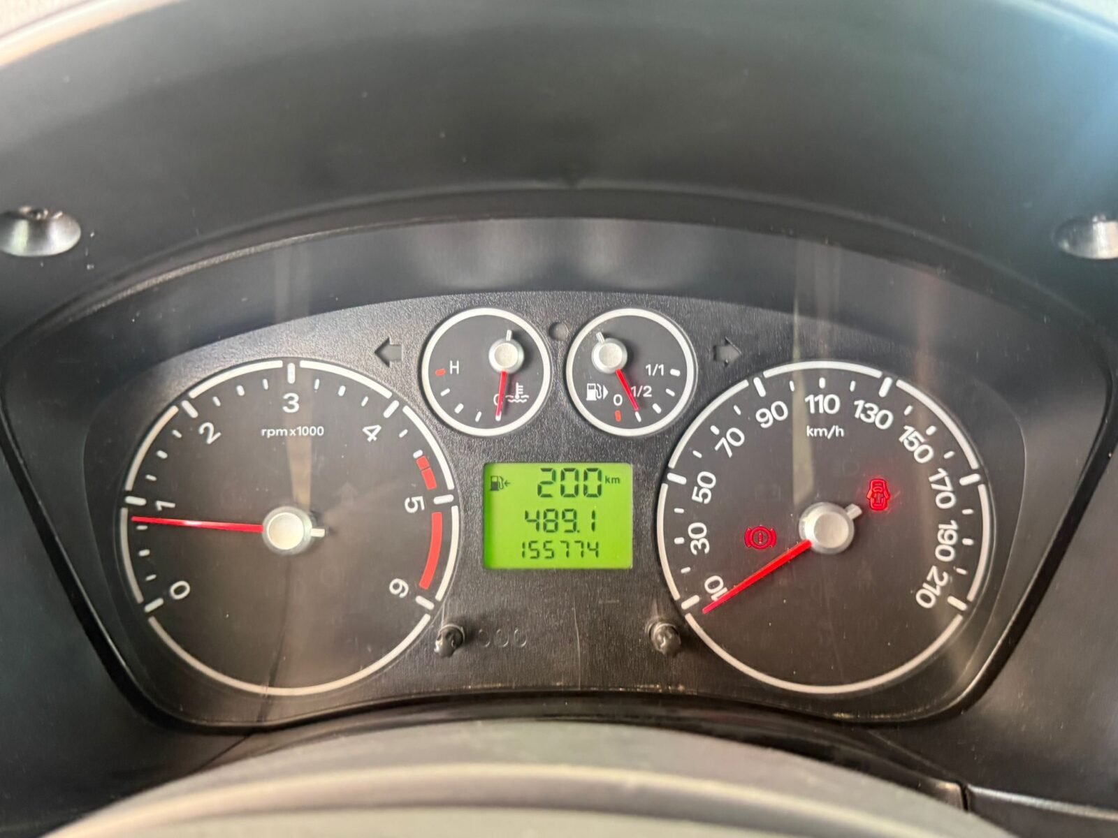 FORD TRANSIT CONNECT 1.8TDCi