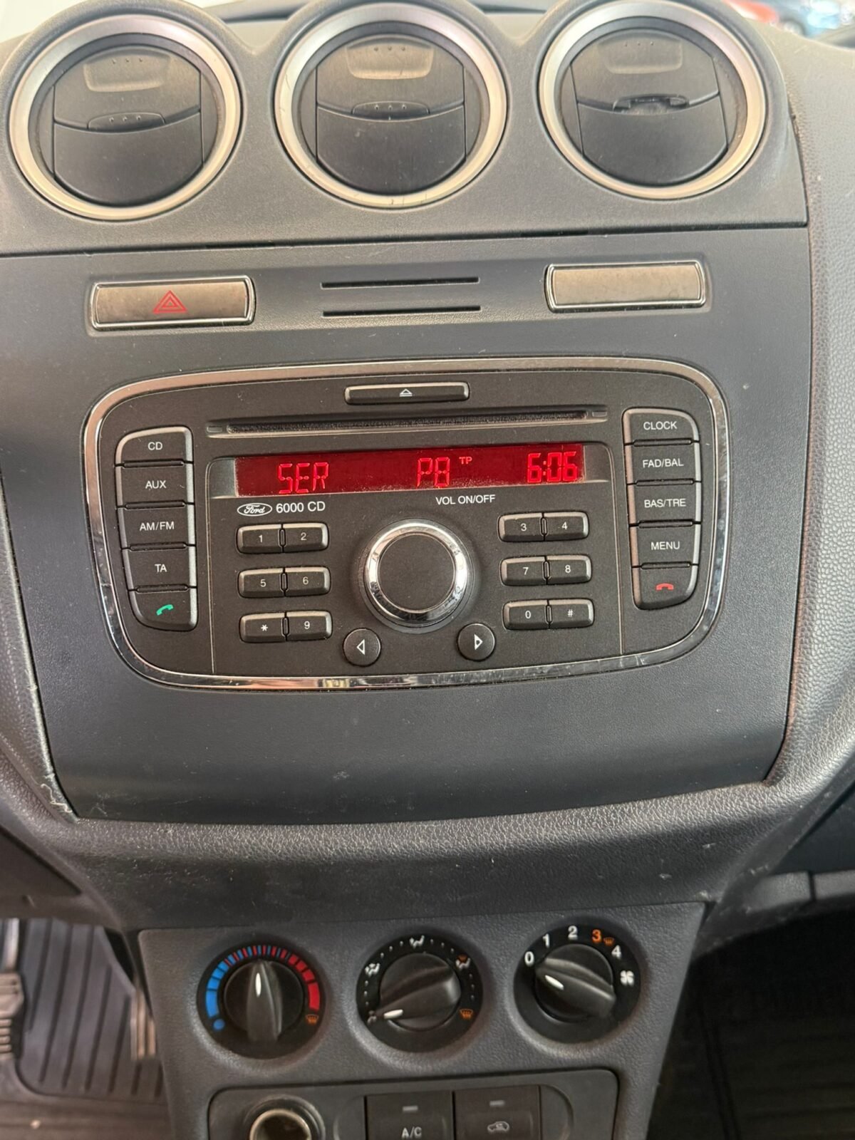 FORD TRANSIT CONNECT 1.8TDCi