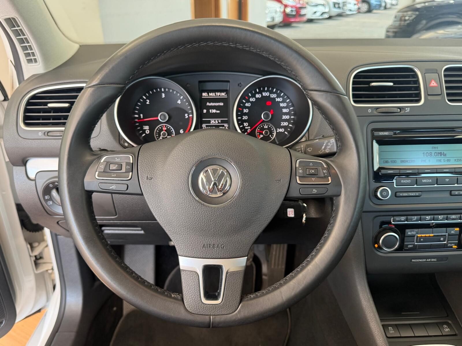 VOLKSWAGEN GOLF 1.6TDi