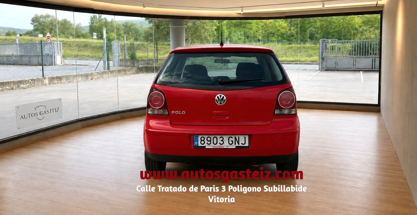 VOLKSWAGEN POLO 1.2i