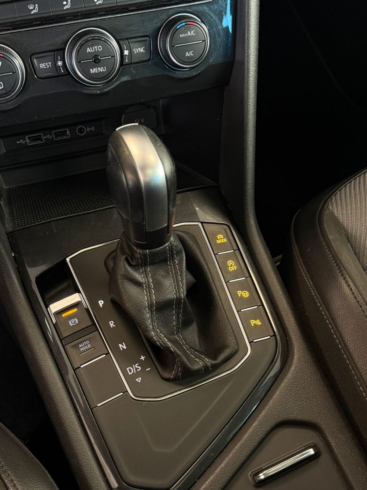VOLKSWAGEN TIGUAN 2.0Tdi