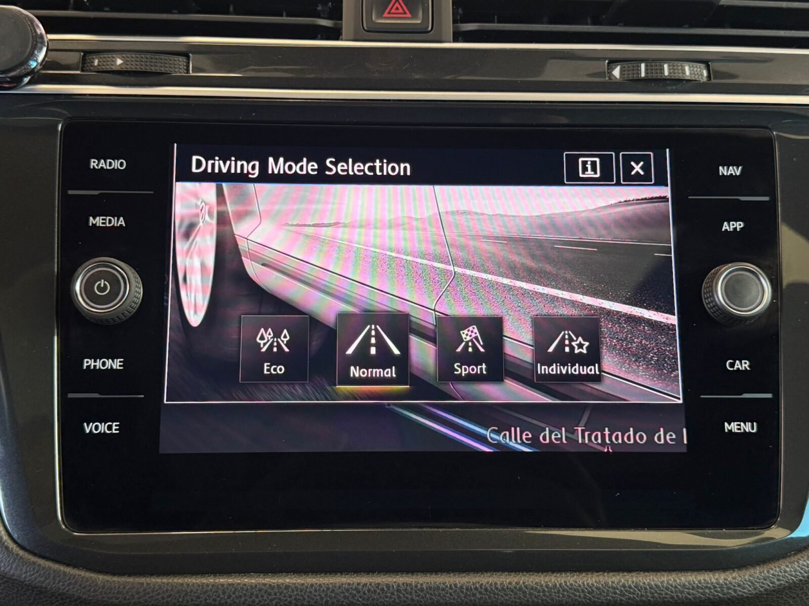 VOLKSWAGEN TIGUAN 2.0Tdi