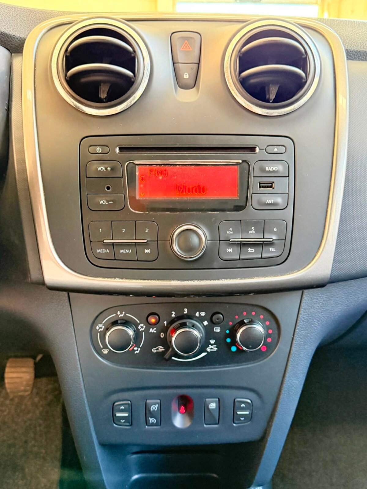 DACIA SANDERO 1.5DCi