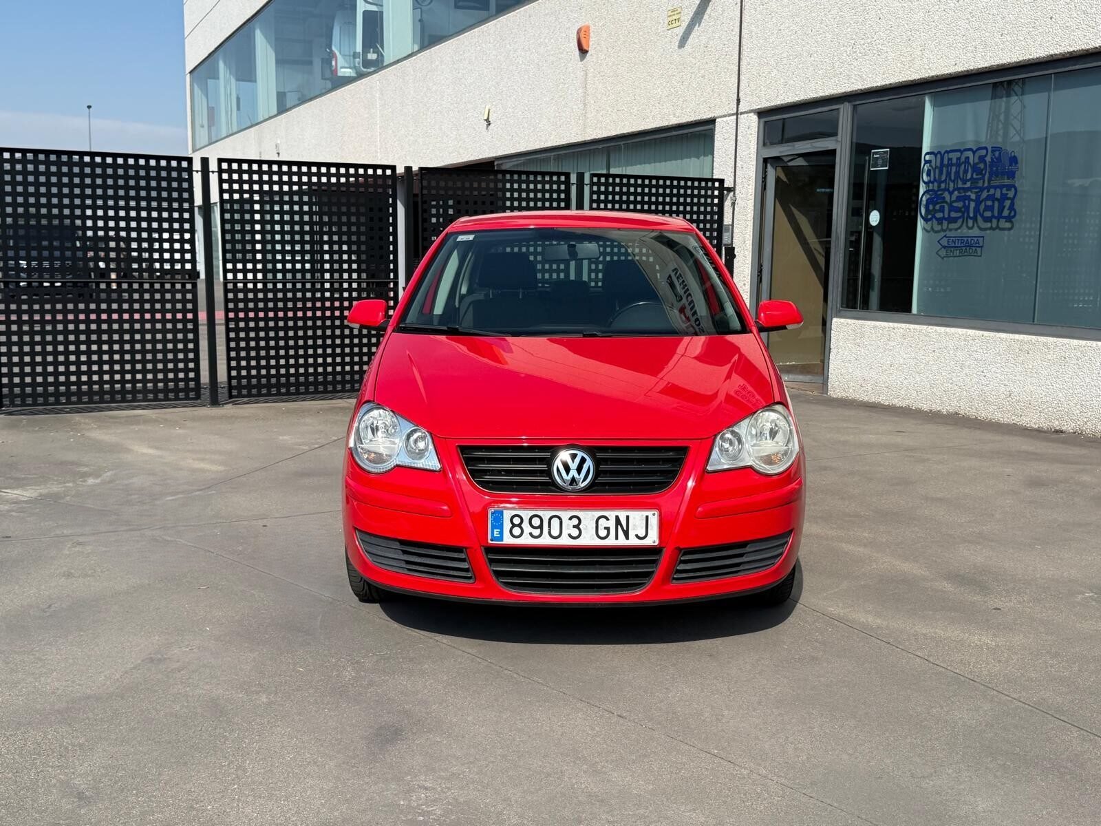 VOLKSWAGEN POLO 1.2i