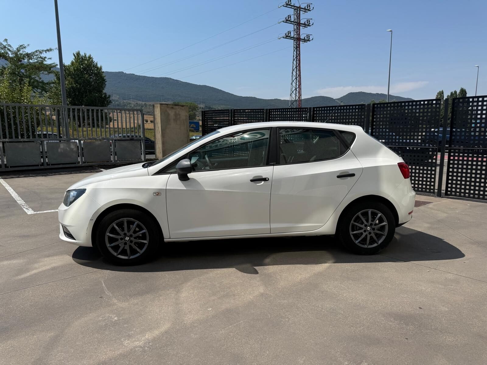 SEAT IBIZA 1.2i 12v