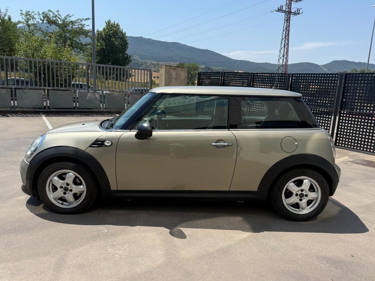 MINI ONE 1.6D
