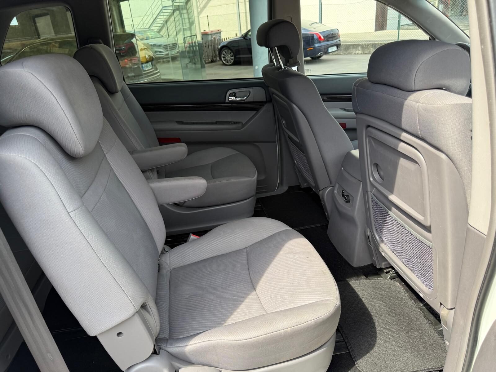 SSANGYONG RODIUS D2.2T