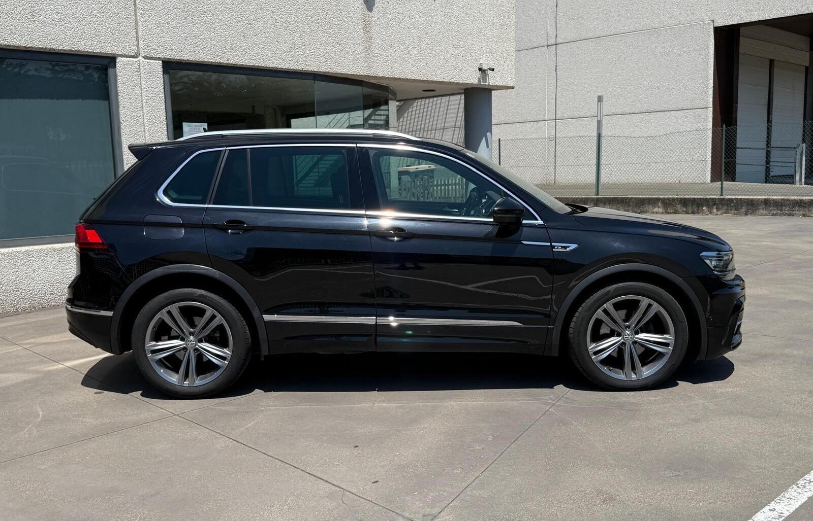 VOLKSWAGEN TIGUAN 2.0Tdi