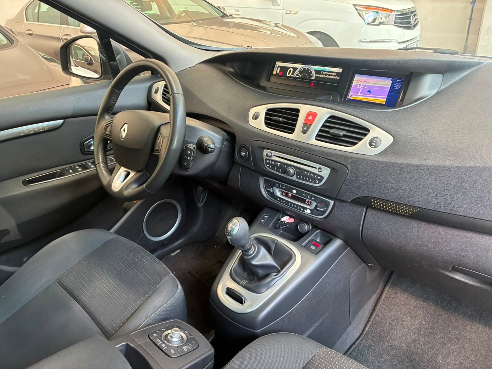 RENAULT GRAND SCENIC 1.9DCi