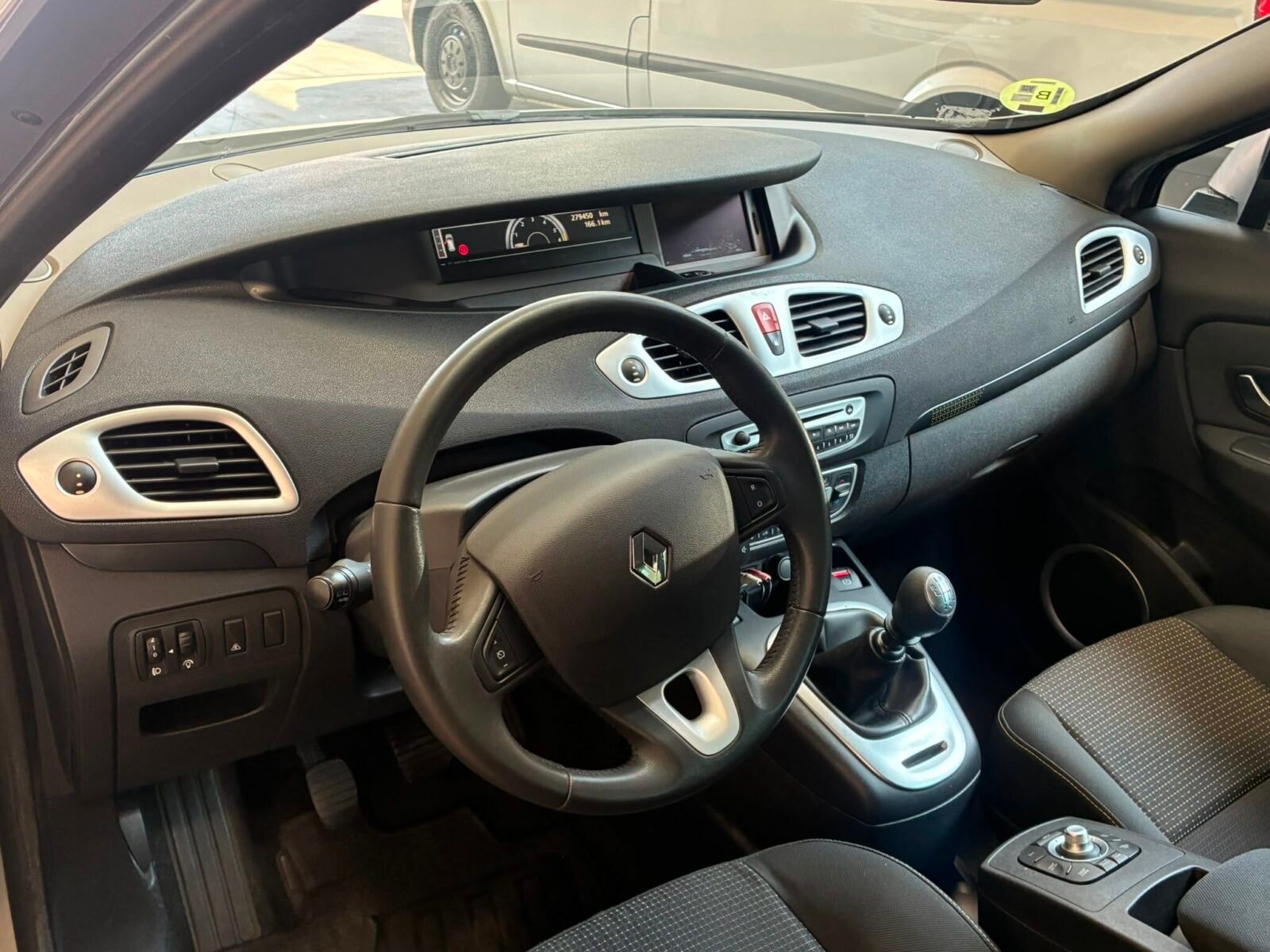 RENAULT GRAND SCENIC 1.9DCi