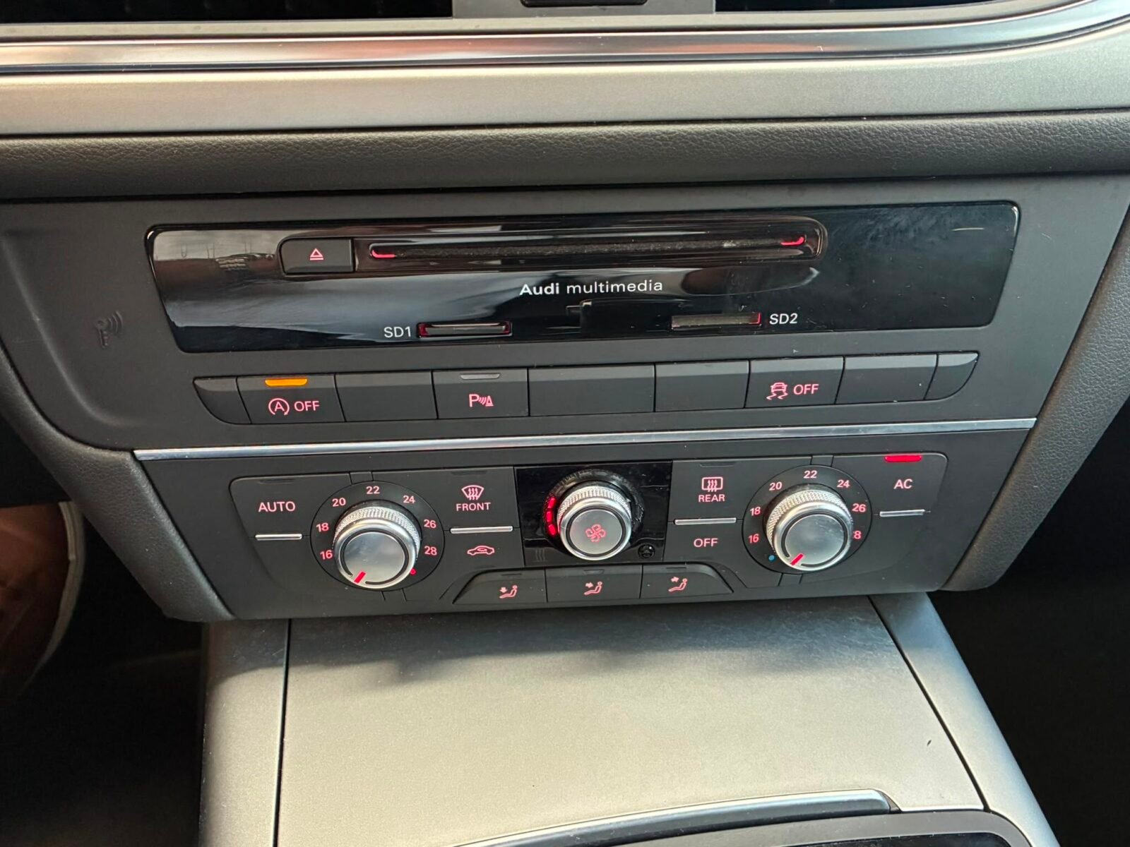 AUDI A6 AVANT 2.0 TDI