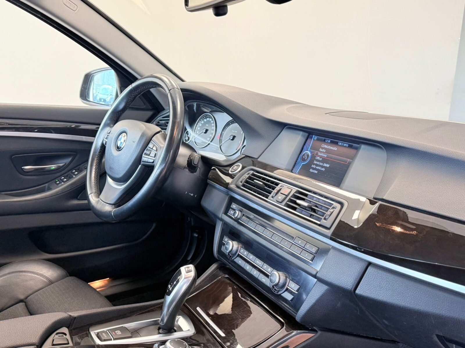 BMW Serie 5 520d 