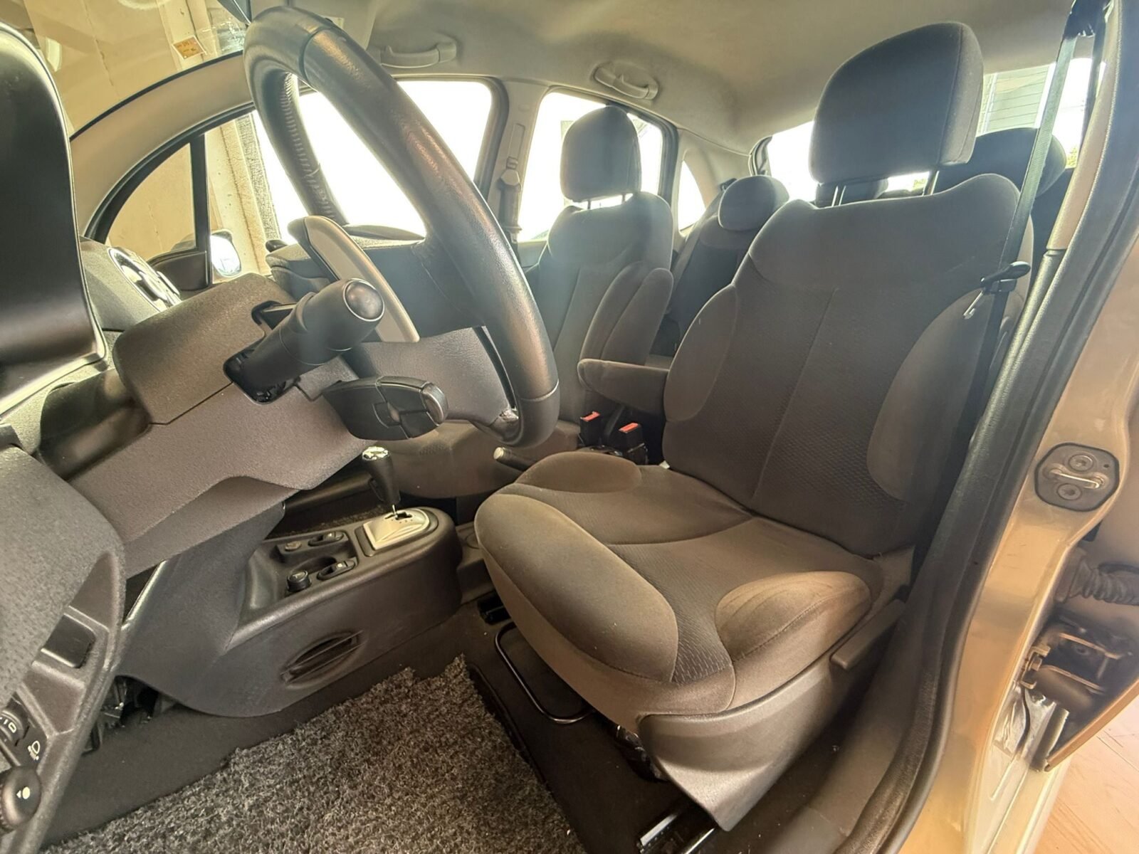 CITROEN C3 1.4 HDi SENSODRIVE