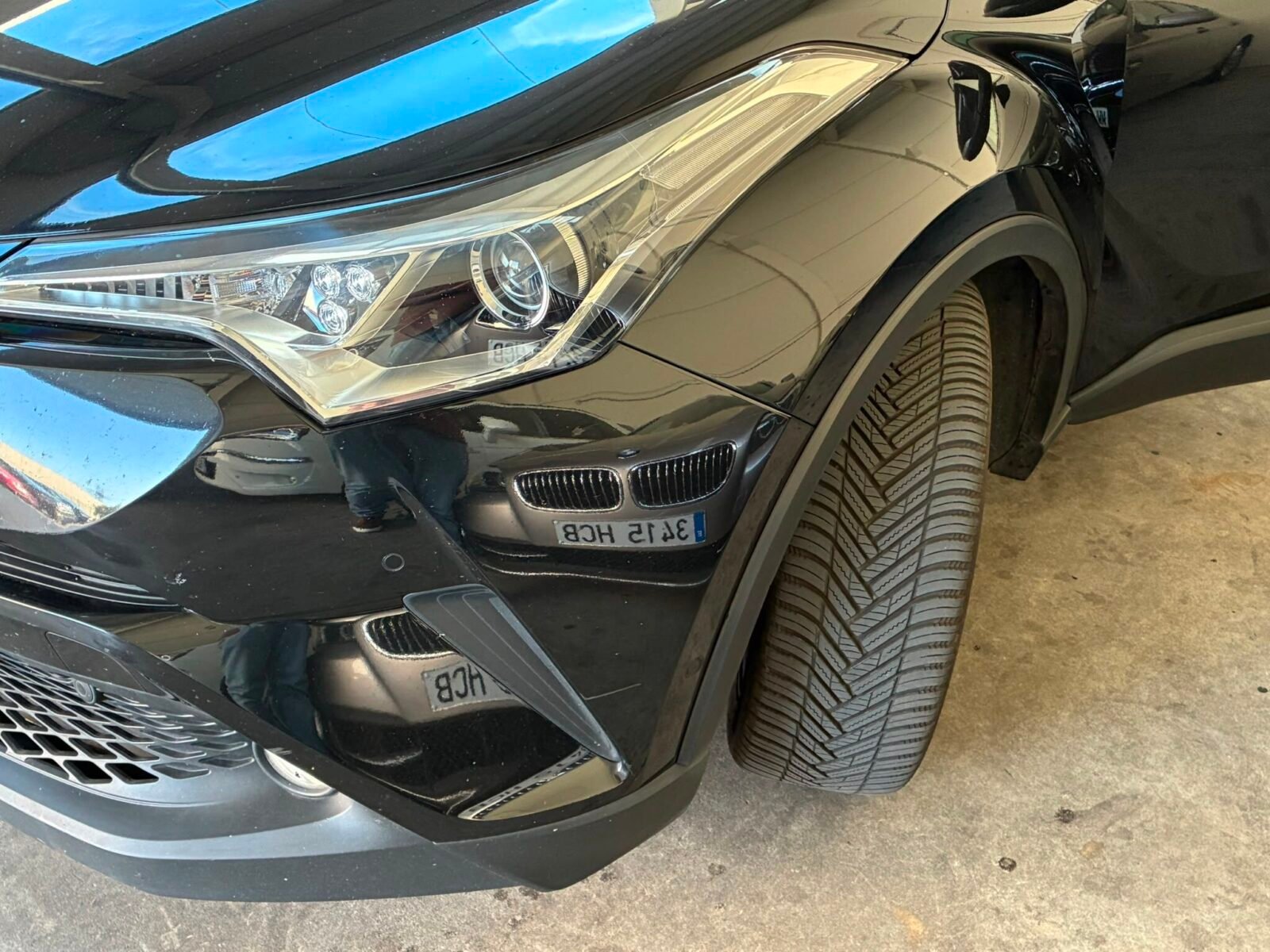 TOYOTA C-HR 1.8i Hibrido