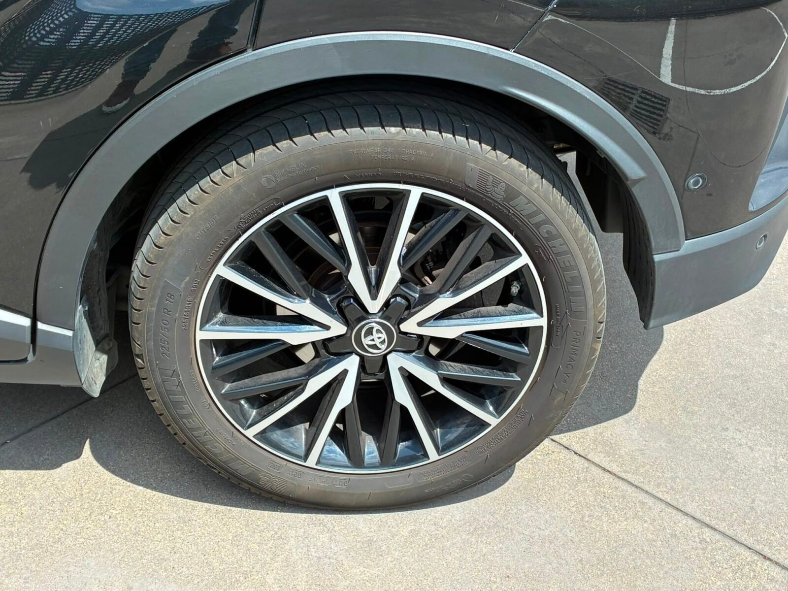TOYOTA C-HR 1.8i Hibrido