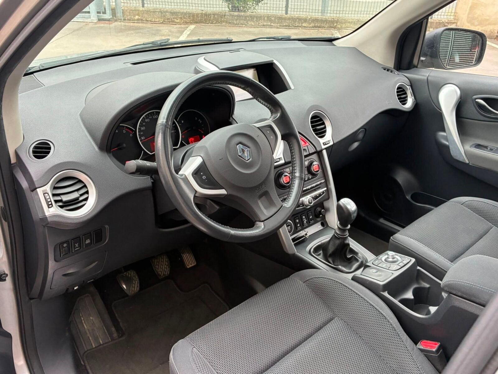RENAULT KOLEOS 2.0DCI 4X4
