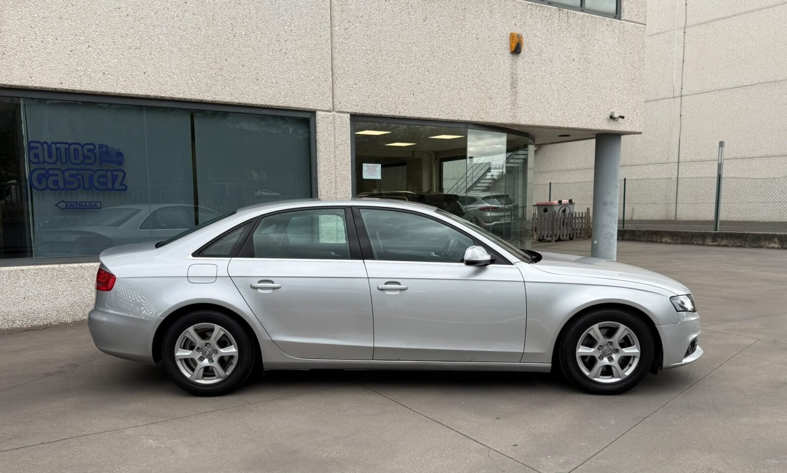 AUDI A4 2.0 TDiE