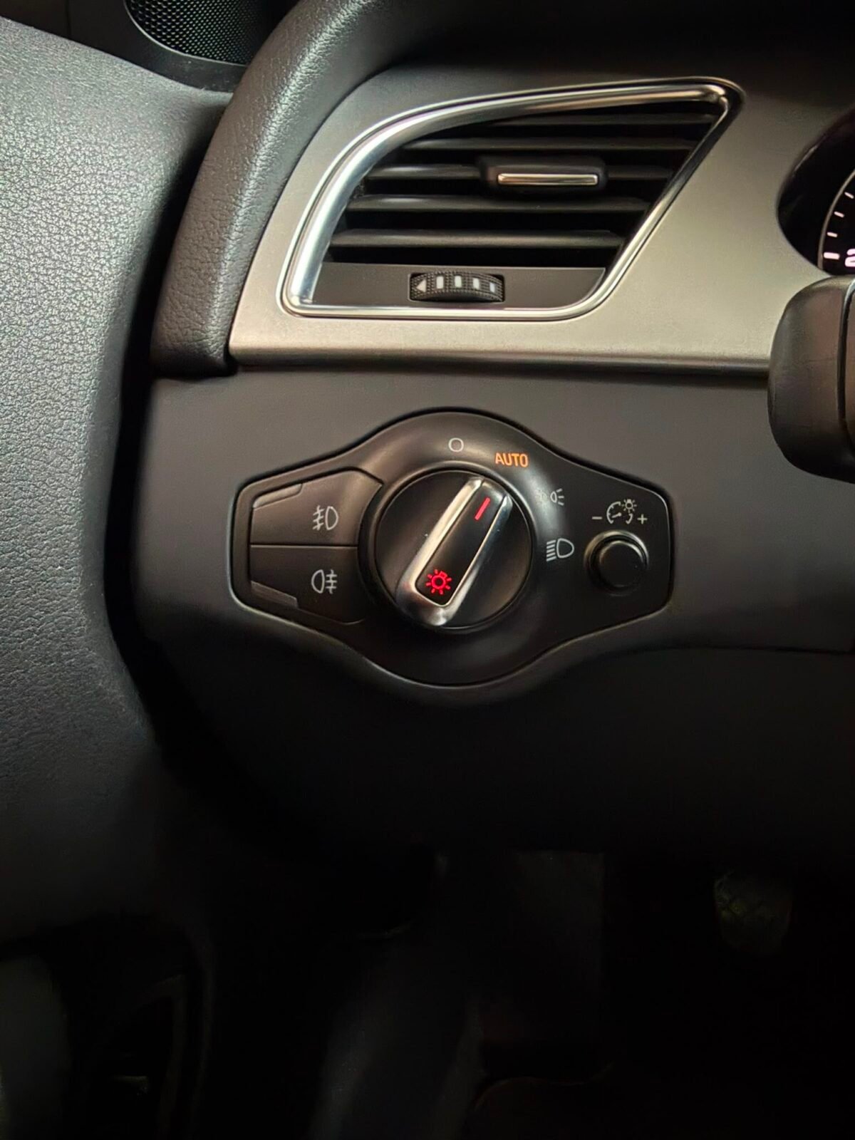 AUDI A4 2.0 TDiE