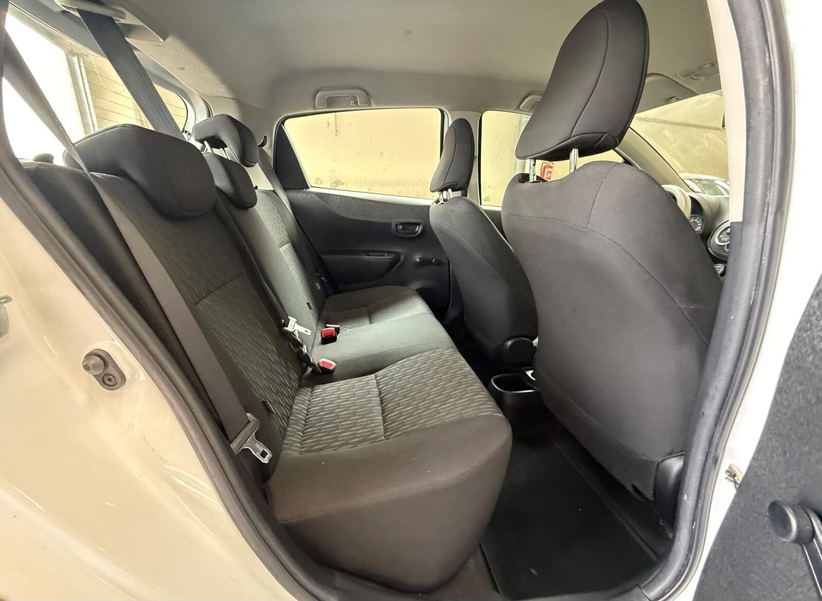 TOYOTA YARIS 1.Oi ACTIVE