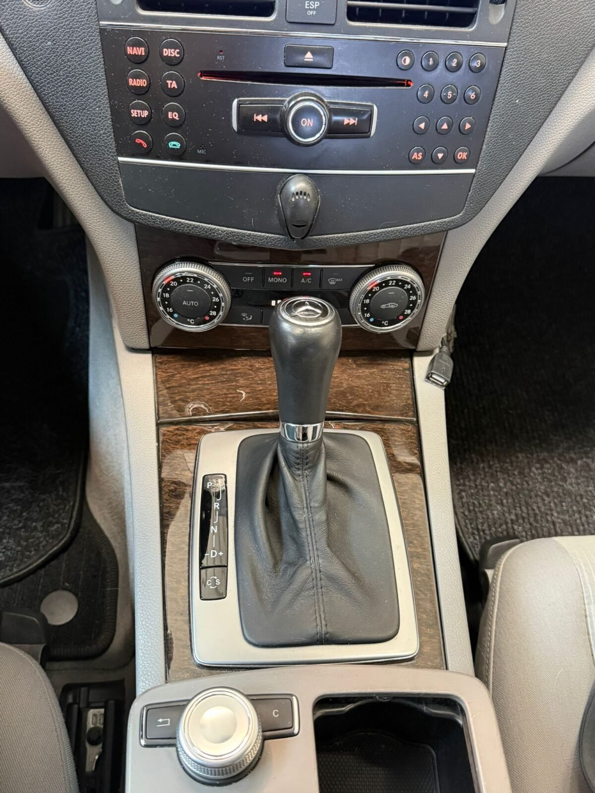 MERCEDES-BENZ CLASE C C220 CDI ELEGANCE