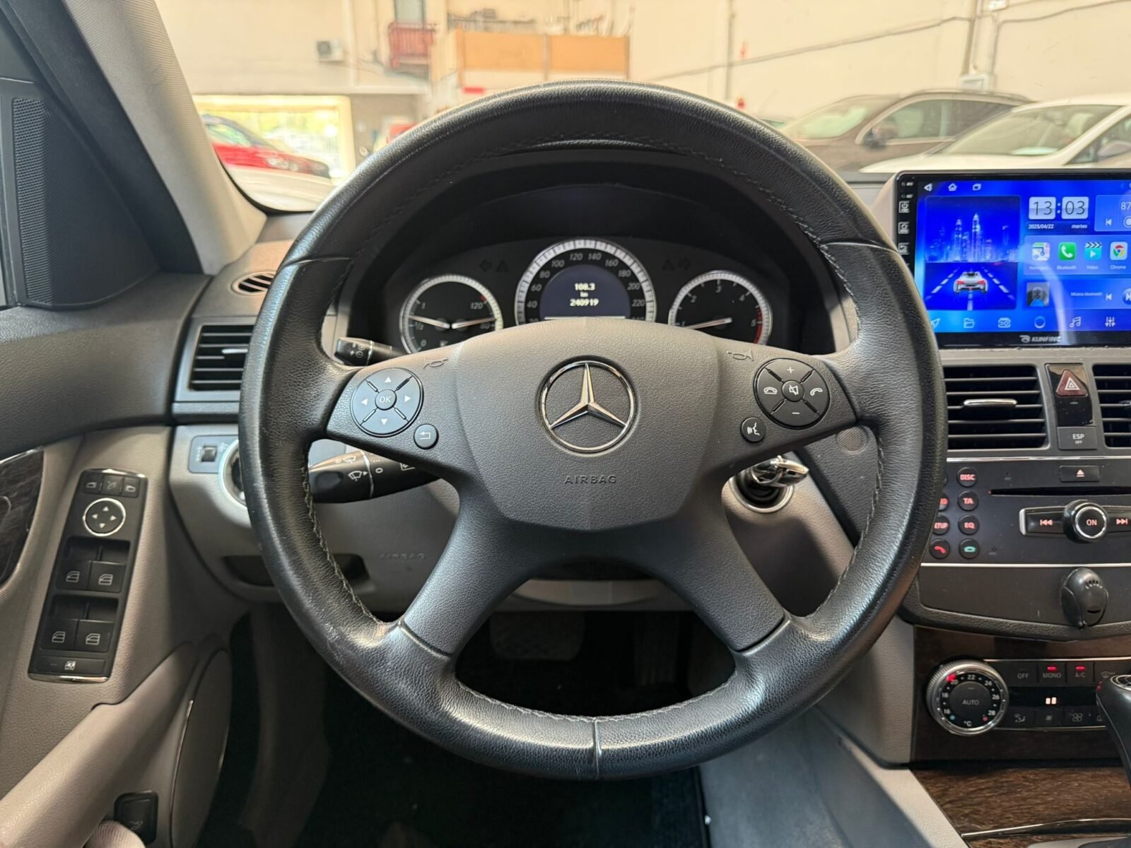 MERCEDES-BENZ CLASE C C220 CDI ELEGANCE