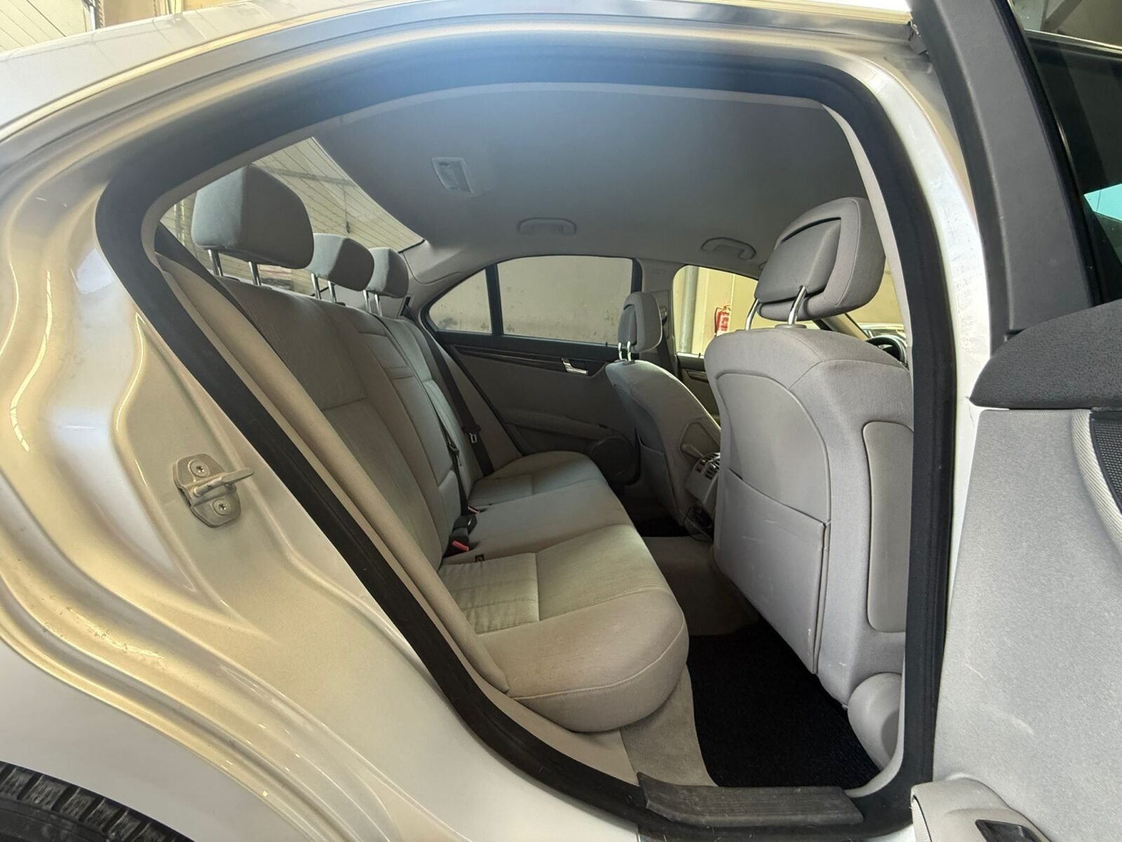 MERCEDES-BENZ CLASE C C220 CDI ELEGANCE