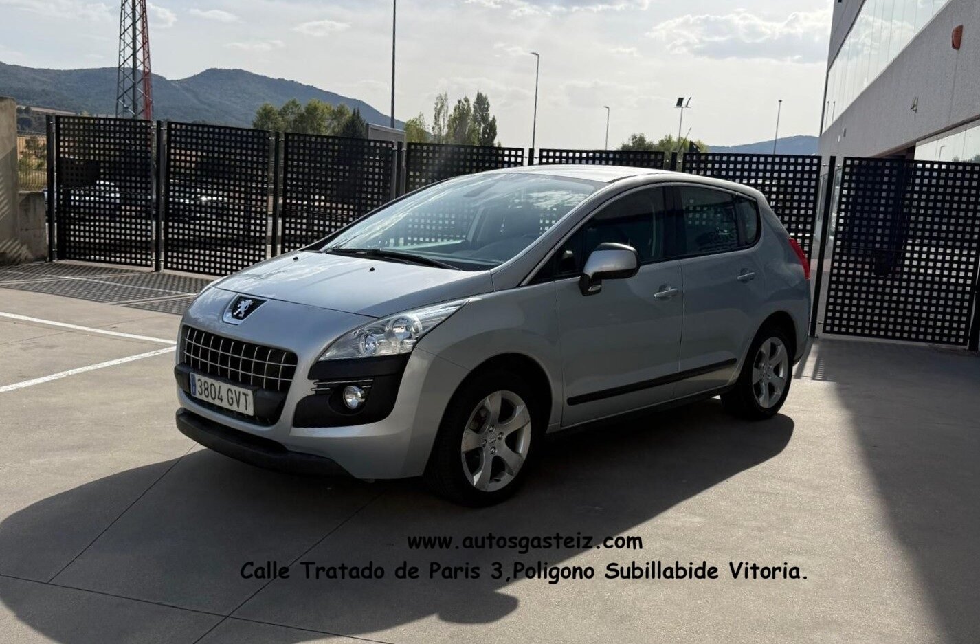 PEUGEOT 3008 1.6HDi