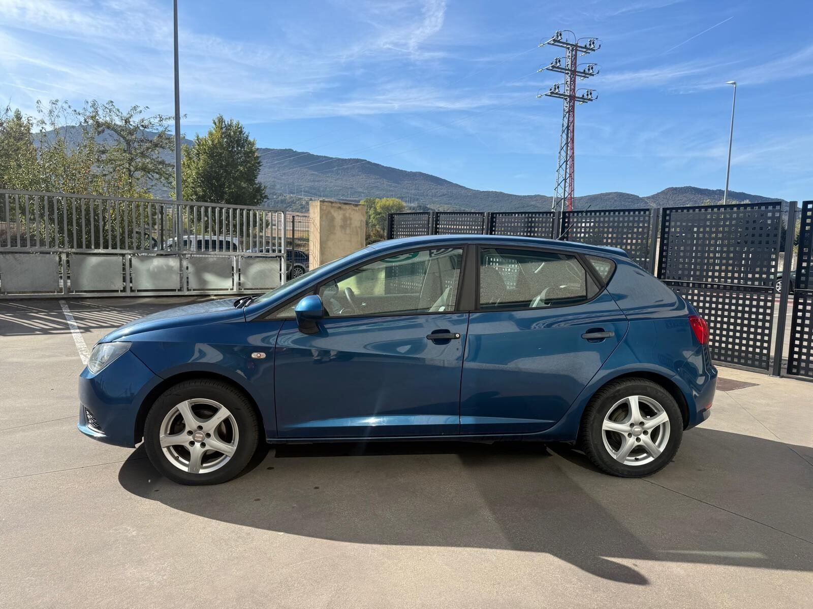 SEAT IBIZA 1.2i 12v