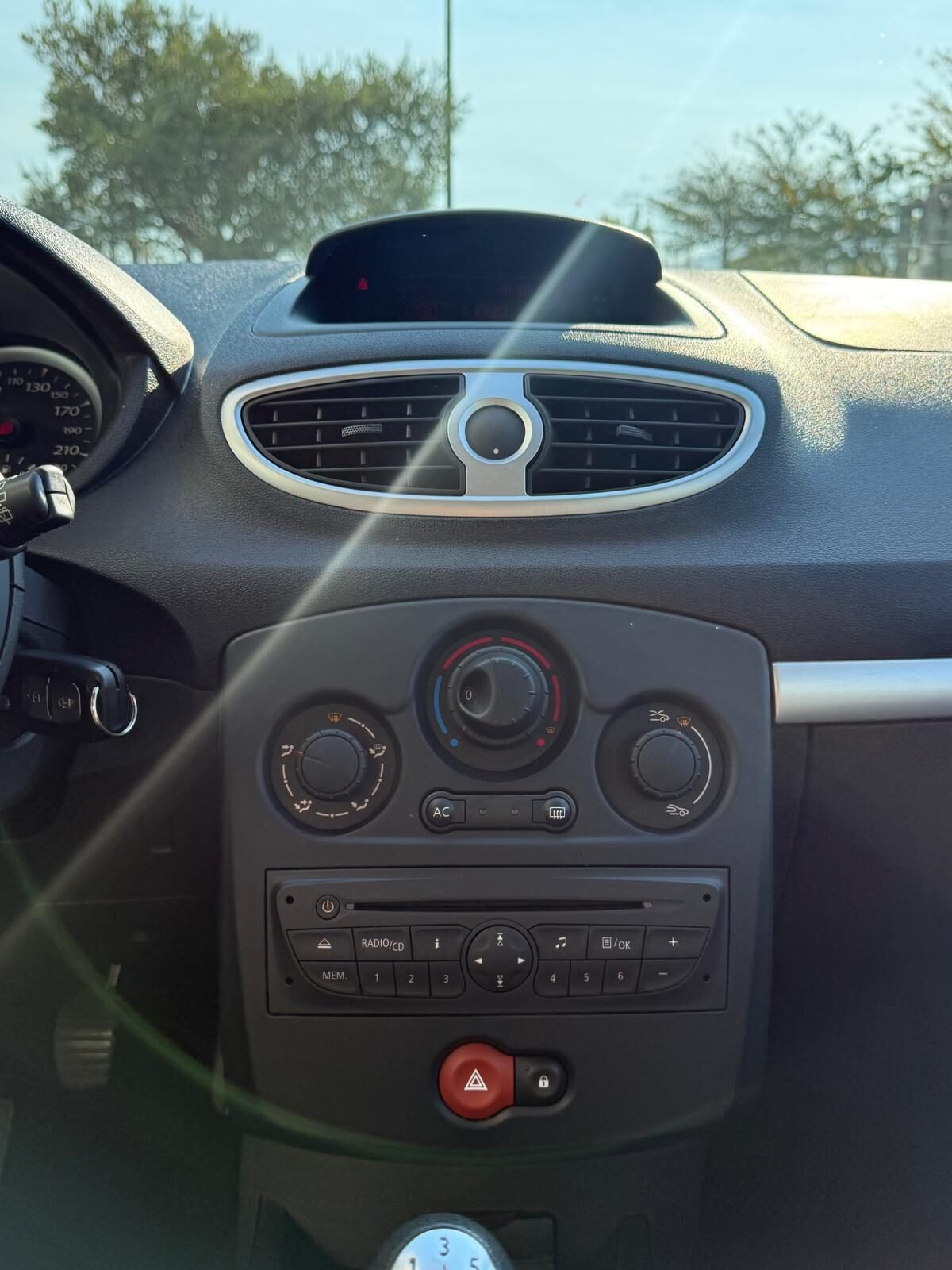 RENAULT CLIO 1.5 DCi GRAND TOUR