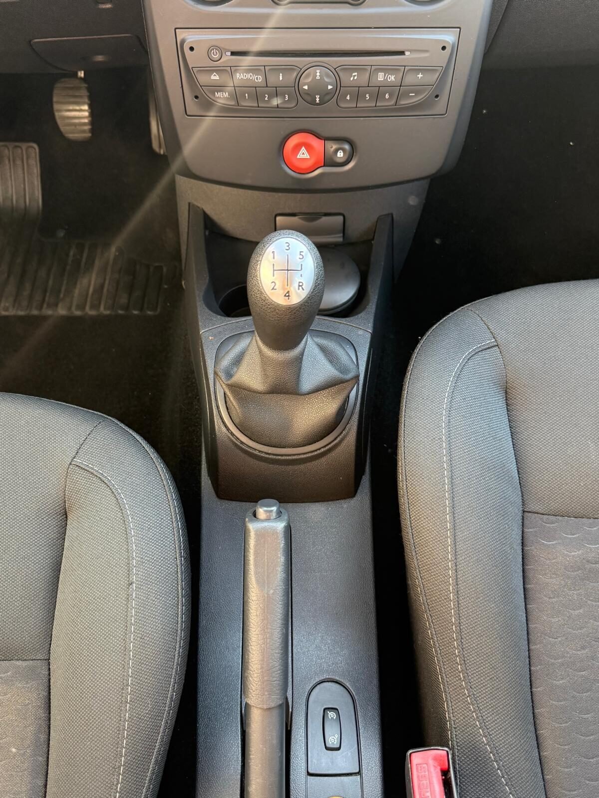 RENAULT CLIO 1.5 DCi GRAND TOUR